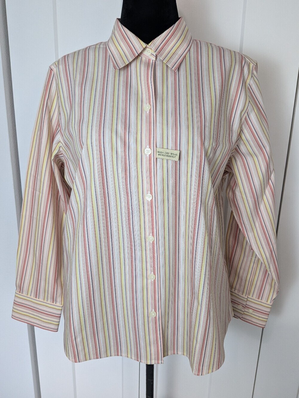 Eddie Bauer Button Up Shirt Womens Striped Long Sleeve No Wrinkle Sz XL Petite